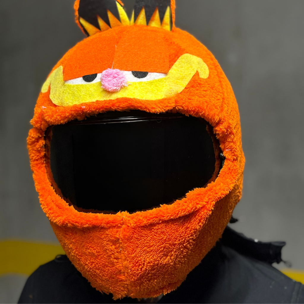 Garfield Peluş Kask Kılıfı