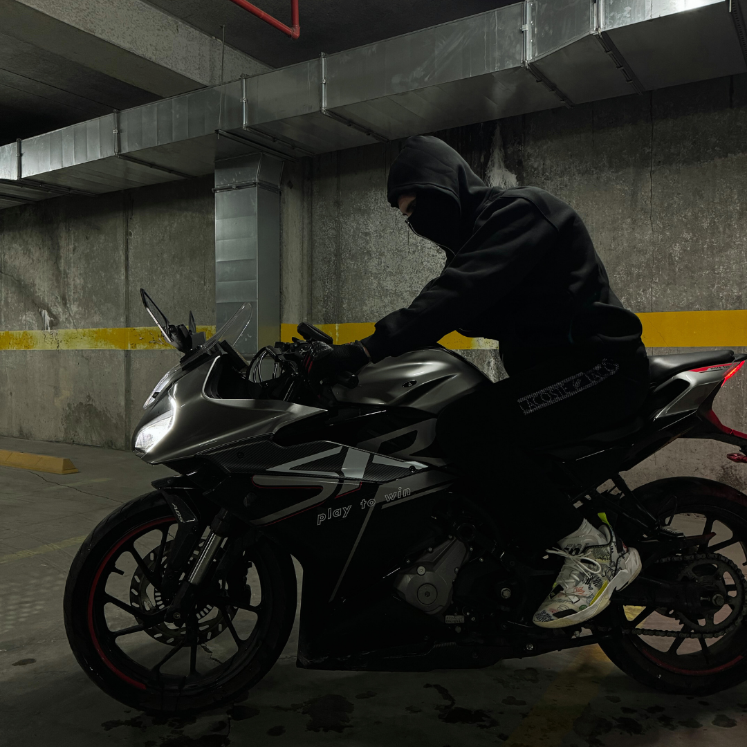 Ninja Model Kapüşonlu Hırka